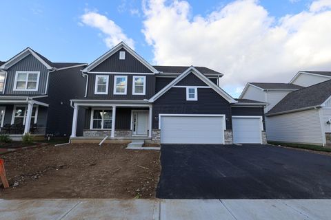 Photo of 7799 Collins Drive, Reynoldsburg, OH 43068 (MLS # 225037896)