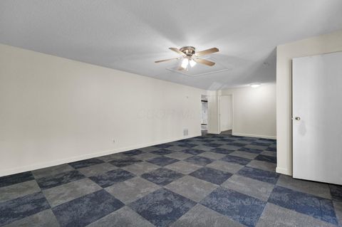 Tiny photo for 49 Kenwick Circle, Granville, OH 43023 (MLS # 225039579)