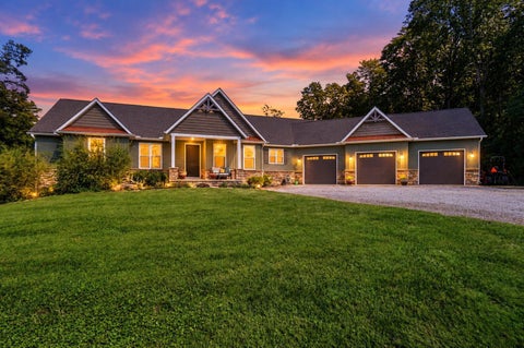 Photo of 10913 Mount Hope Road, Thornville, OH 43076 (MLS # 226034281)