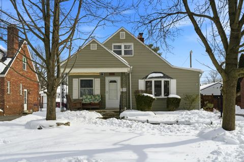 Photo of 3034 Kenlawn Street, Columbus, OH 43224 (MLS # 226003947)