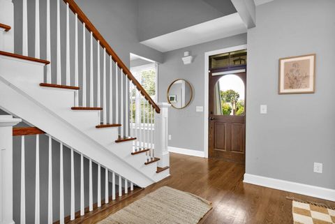 Tiny photo for 5818 Crescent Court, Worthington, OH 43085 (MLS # 225036953)