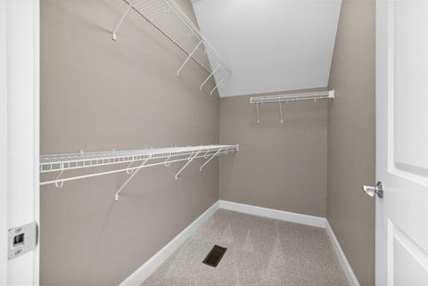Tiny photo for 5818 Crescent Court, Worthington, OH 43085 (MLS # 225036953)