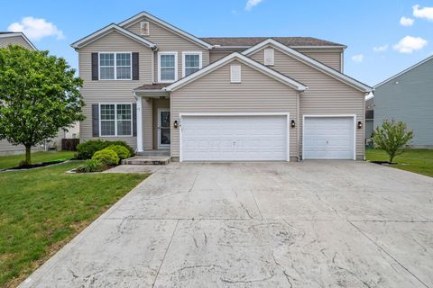 Photo of 204 Honey Locust Lane, Commercial Point, OH 43116 (MLS # 226013420)