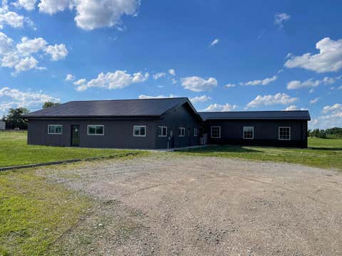 Photo of 334 W Curry Rd, Wilmington, OH 45177 (MLS # 226023733)