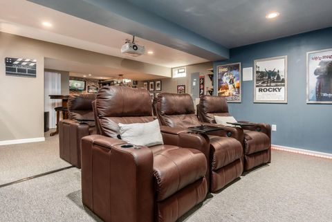 Tiny photo for 169 Chestnut Commons Drive, Commercial Point, OH 43116 (MLS # 225037180)