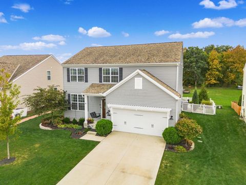 Tiny photo for 169 Chestnut Commons Drive, Commercial Point, OH 43116 (MLS # 225037180)