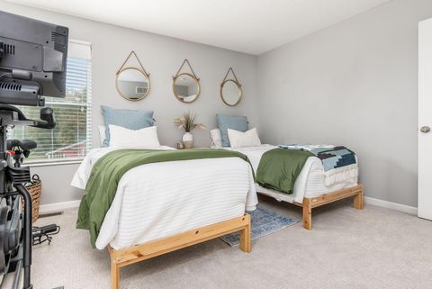 Tiny photo for 169 Chestnut Commons Drive, Commercial Point, OH 43116 (MLS # 225037180)