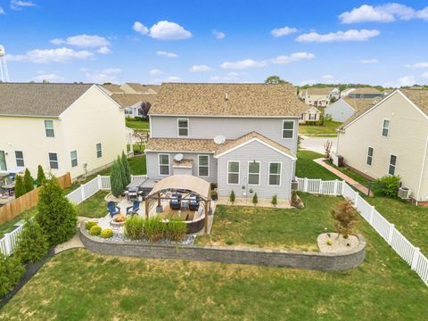 Tiny photo for 169 Chestnut Commons Drive, Commercial Point, OH 43116 (MLS # 225037180)