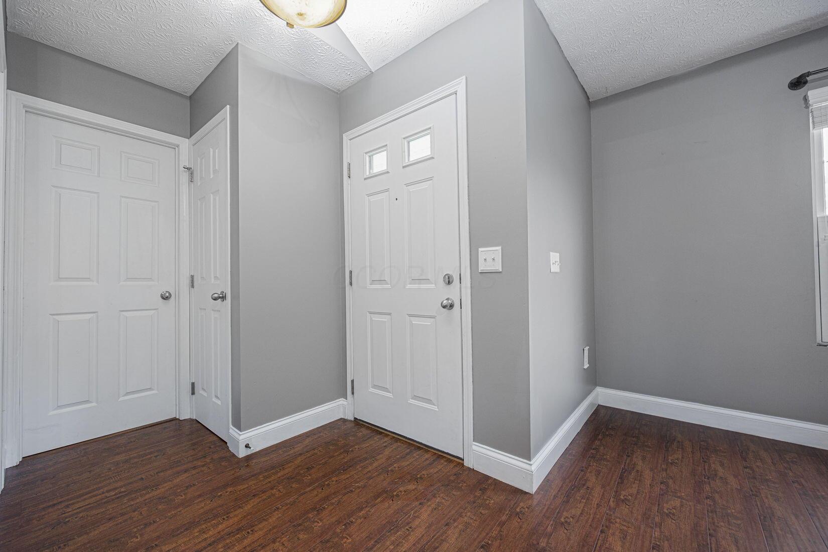 6127 Eden Valley Drive, Westerville, Ohio image 8