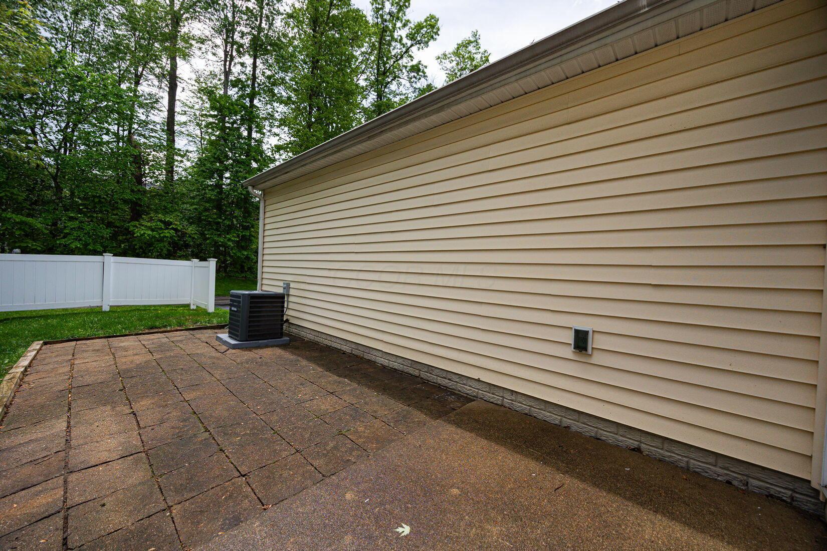 6127 Eden Valley Drive, Westerville, Ohio image 35
