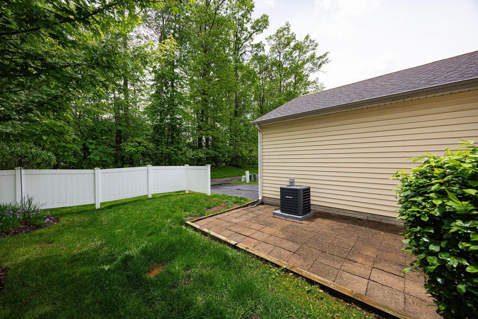 6127 Eden Valley Drive, Westerville, Ohio image 37
