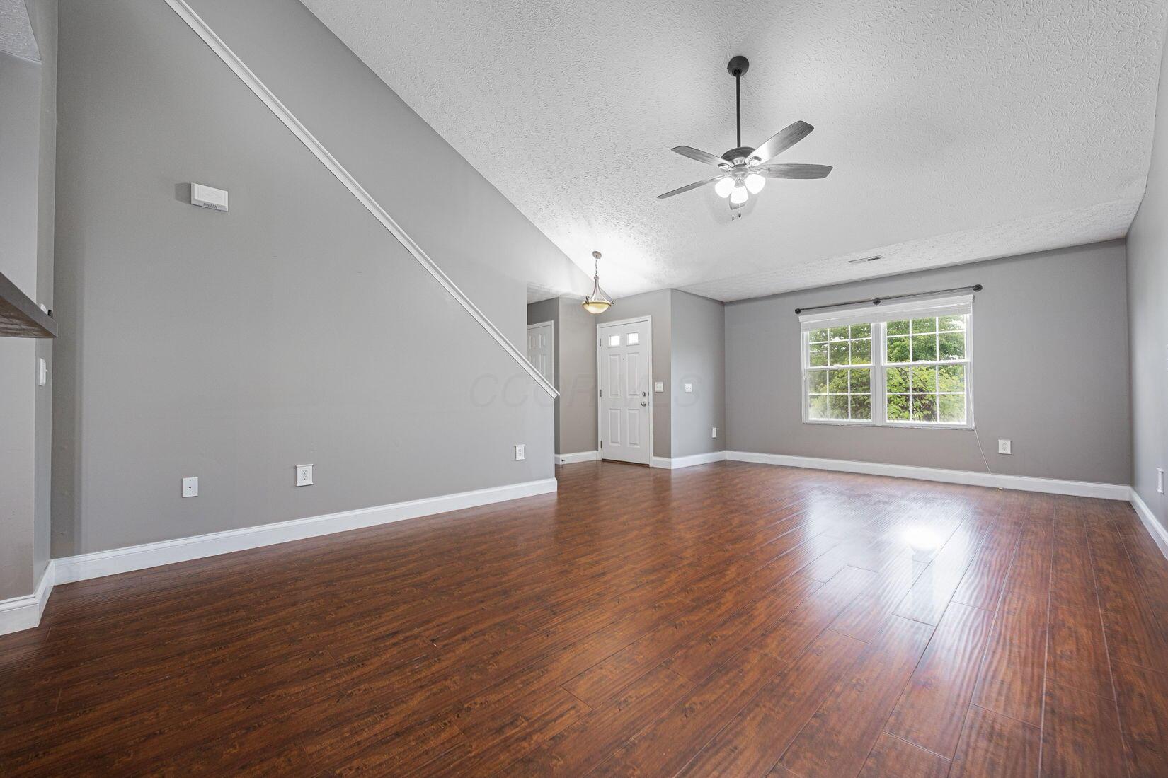 6127 Eden Valley Drive, Westerville, Ohio image 9