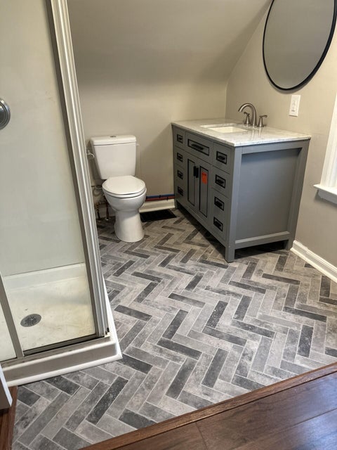 Tiny photo for 639 Morse Road, Columbus, OH 43214 (MLS # 226030784)
