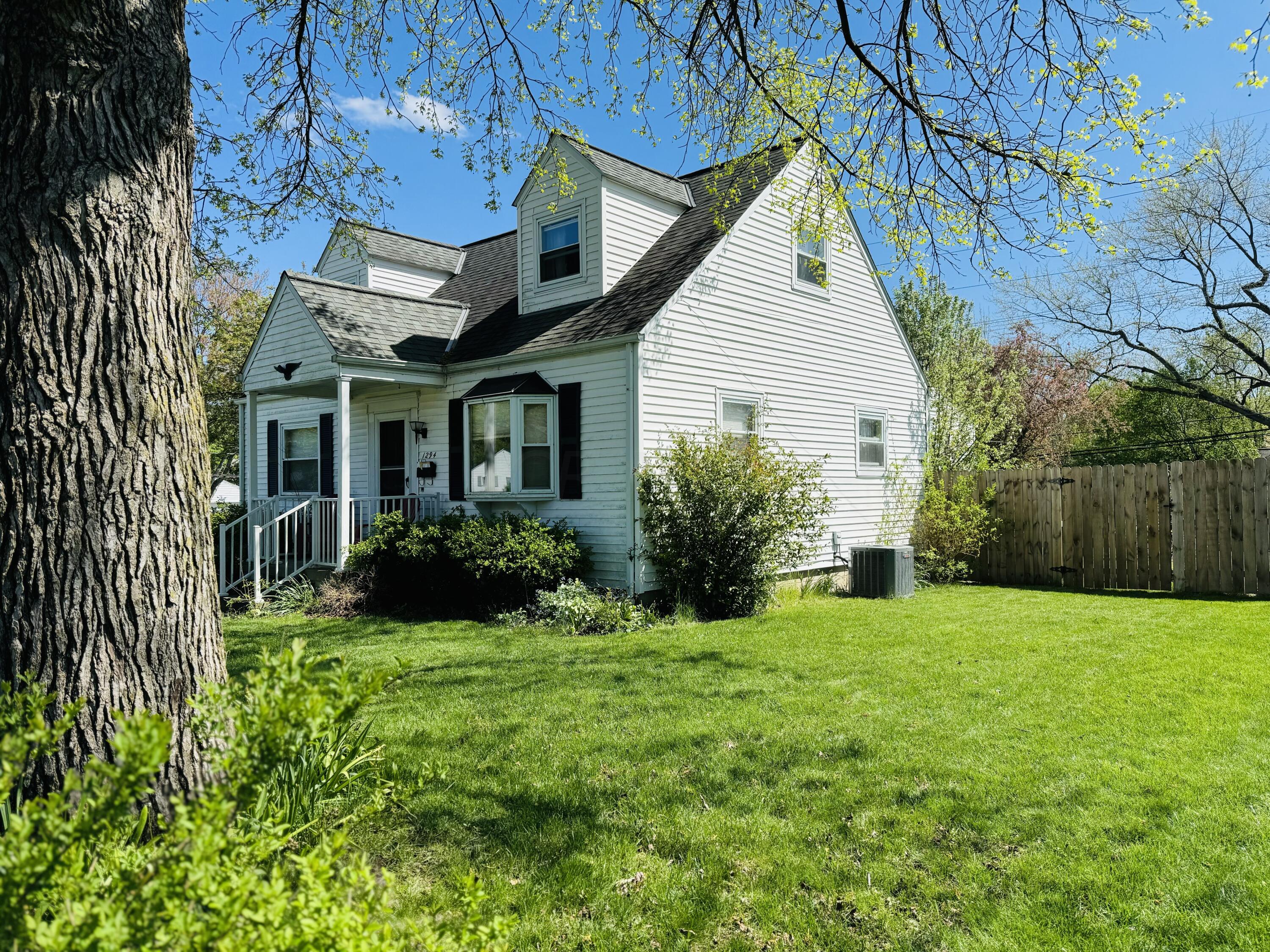 1294 E Fair Avenue, Lancaster, Ohio image 3