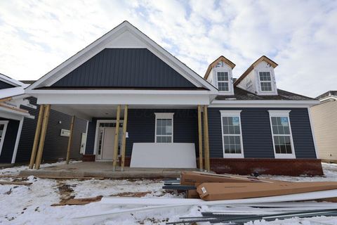 Photo of 6956 Corsican Loop N, Hilliard, OH 43026 (MLS # 225046080)