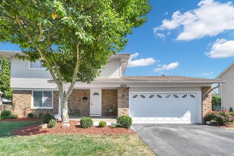 Photo of 6930 Tanya Terrace, Reynoldsburg, OH 43068 (MLS # 225034216)