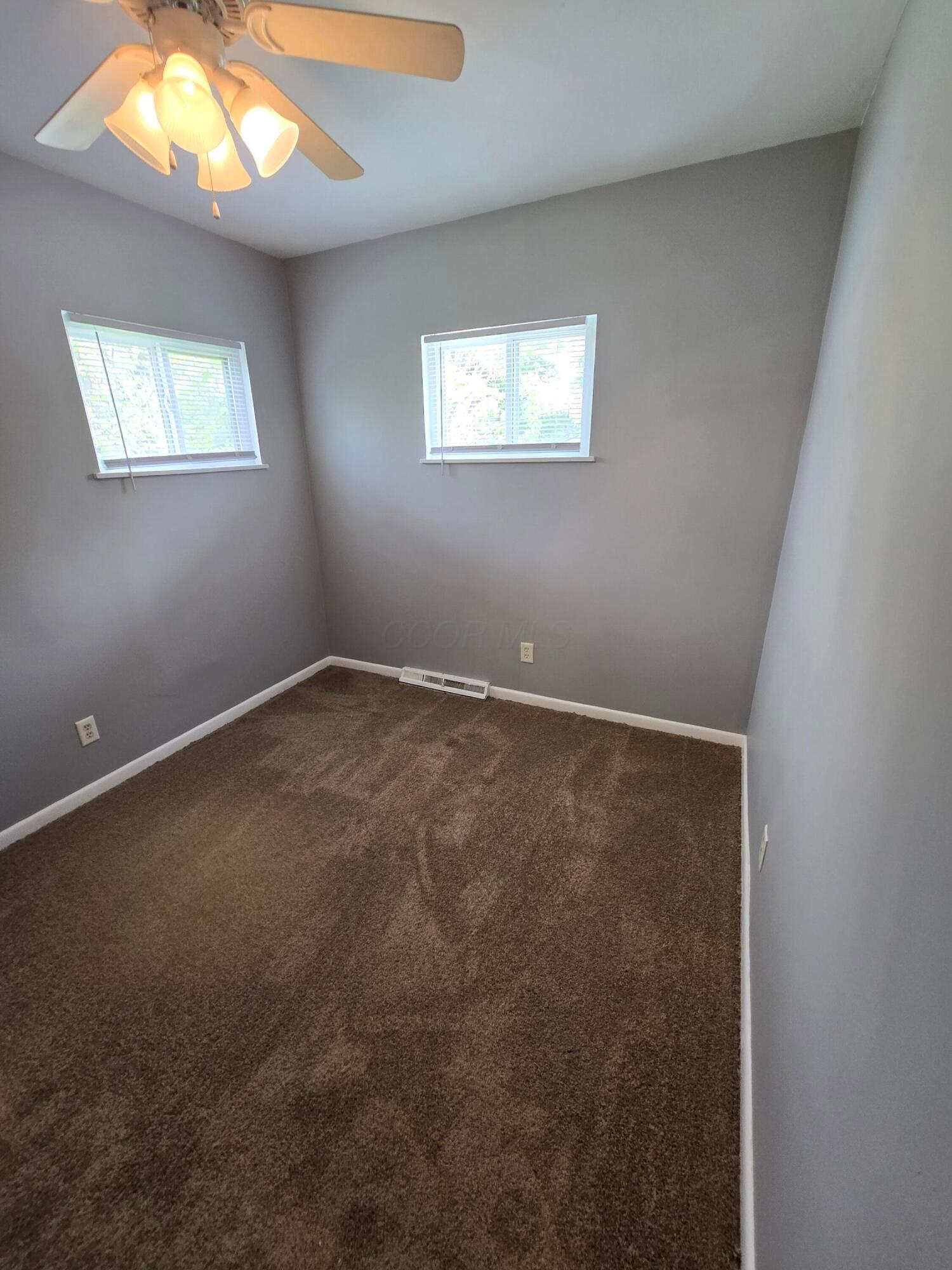 742 E Tibet Road, Columbus, Ohio image 22