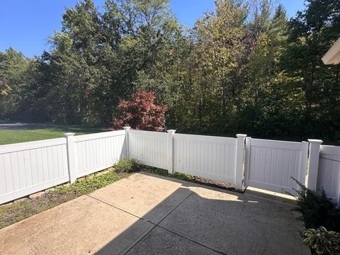 Tiny photo for 4636 Collingville Way 22 #22, Columbus, OH 43230 (MLS # 225036736)
