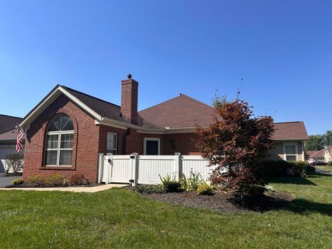 Photo of 4636 Collingville Way 22 #22, Columbus, OH 43230 (MLS # 225036736)