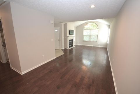 Tiny photo for 4636 Collingville Way 22 #22, Columbus, OH 43230 (MLS # 225036736)