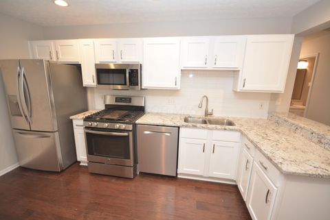 Tiny photo for 4636 Collingville Way 22 #22, Columbus, OH 43230 (MLS # 225036736)