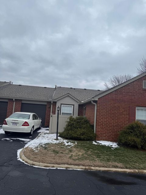 Tiny photo for 1174 Creekview Court 9-1174 #9-1174, Lancaster, OH 43130 (MLS # 226002801)
