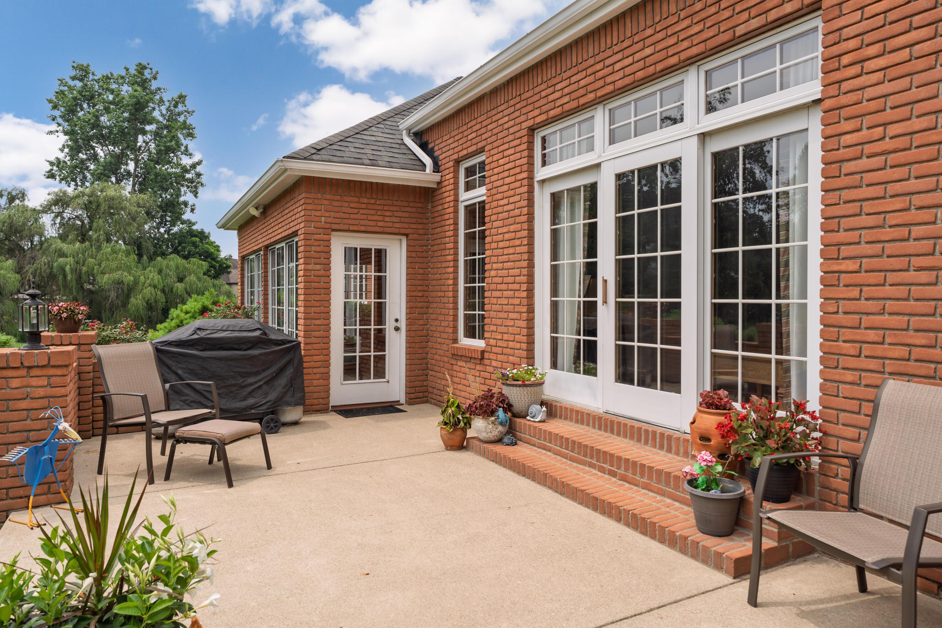 Powell, Ohio 43065, United States, 3 Bedrooms Bedrooms, ,3 BathroomsBathrooms,Residential,Active,178455