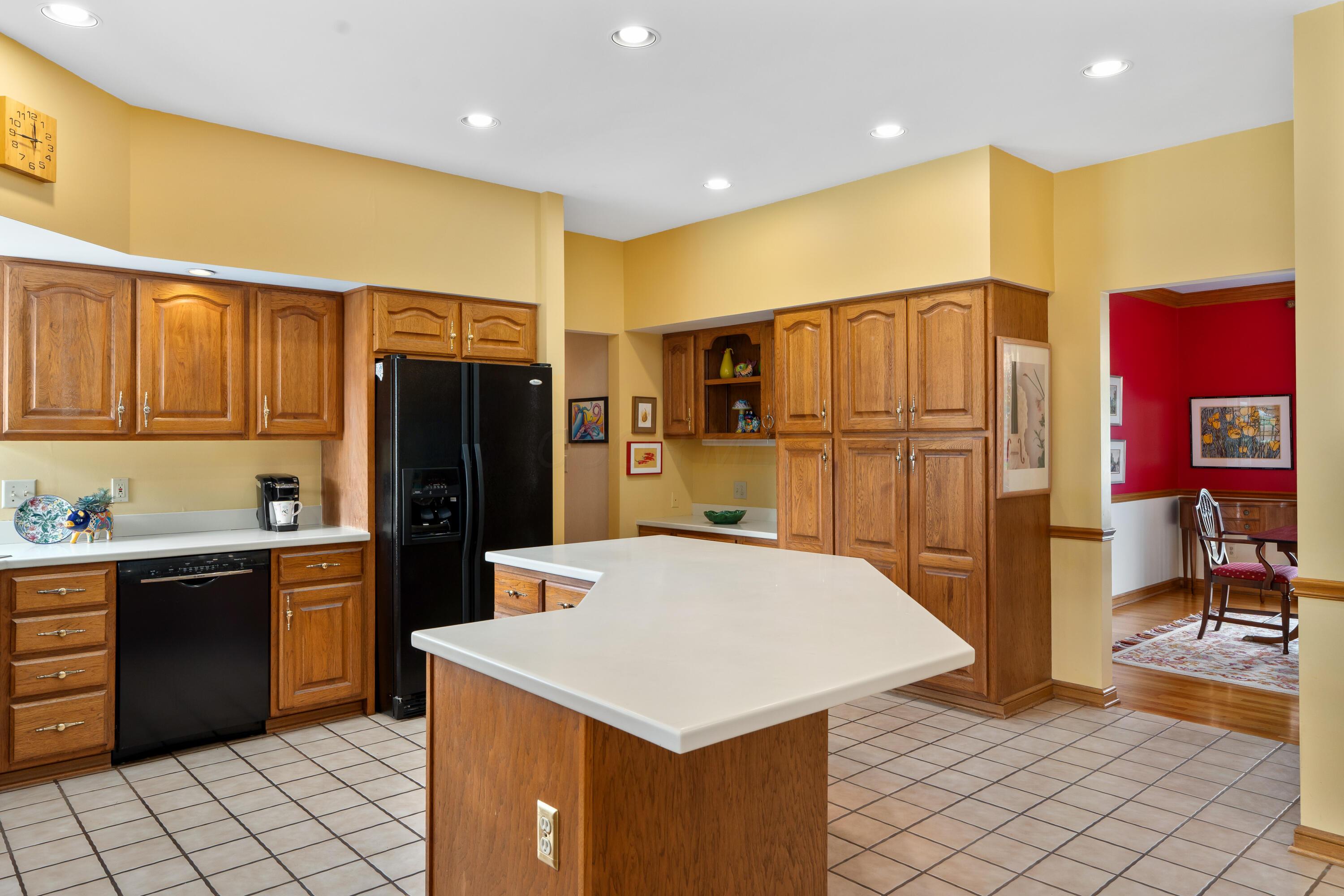 Powell, Ohio 43065, United States, 3 Bedrooms Bedrooms, ,3 BathroomsBathrooms,Residential,Active,178455