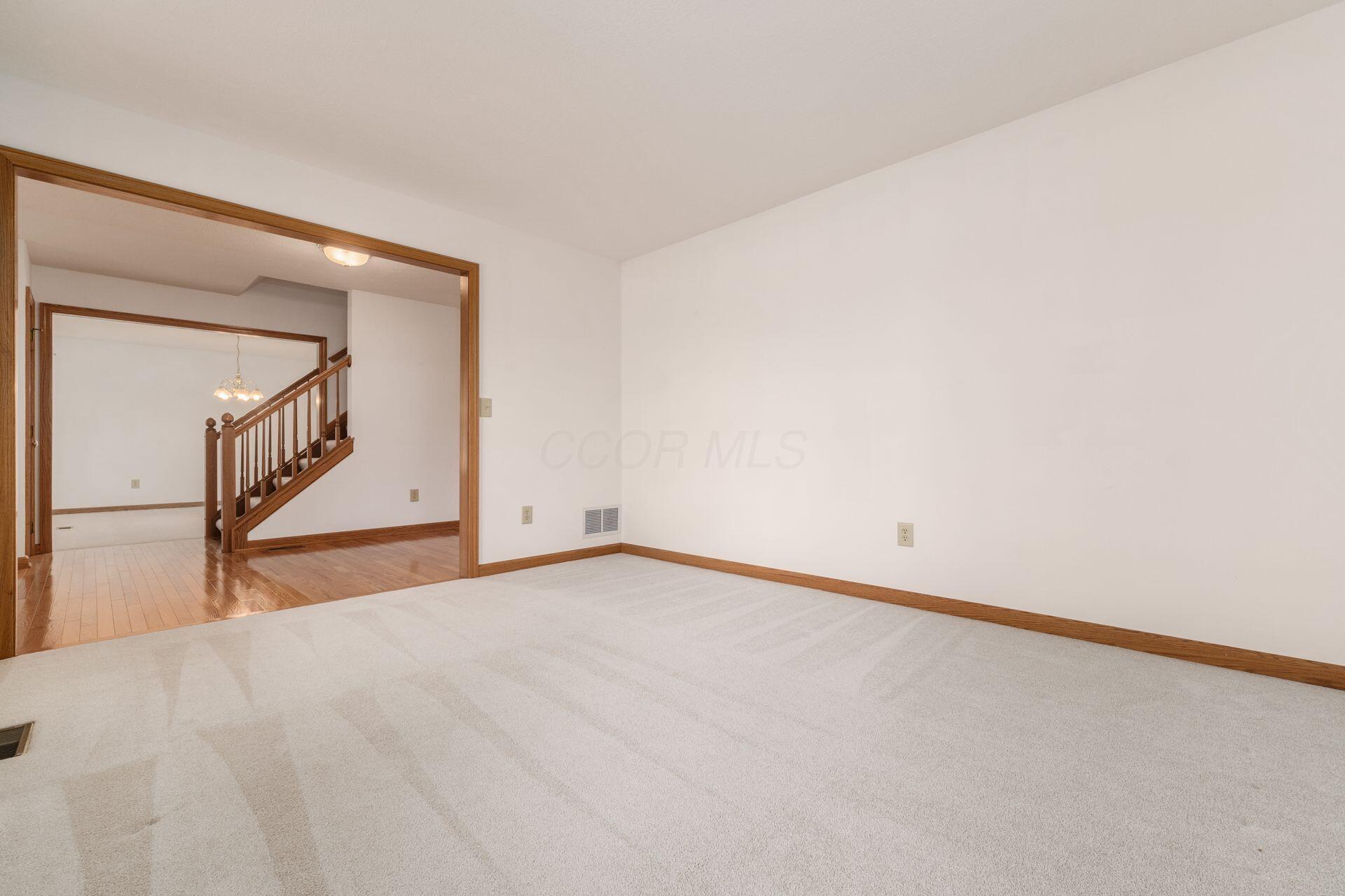 84 Melissa Court, Pataskala, Ohio image 6