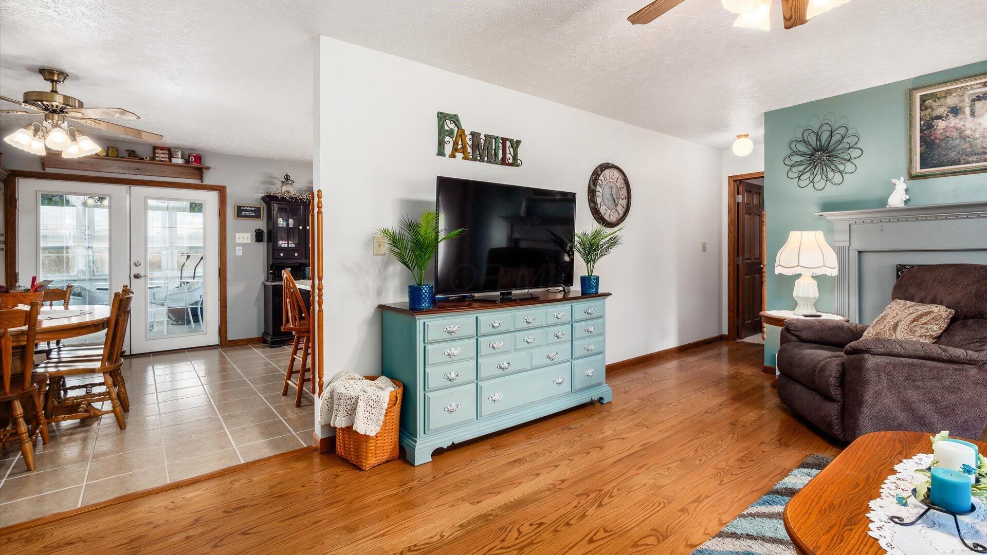 2945 Hidden Mound Drive, Zanesville, Ohio image 9