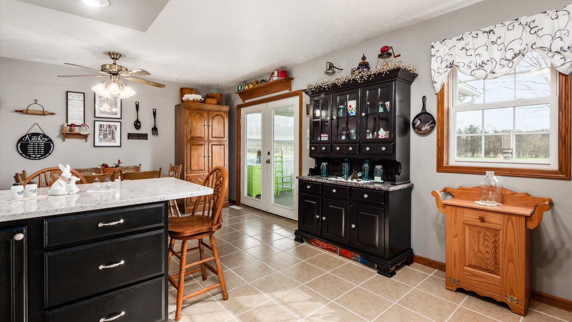 2945 Hidden Mound Drive, Zanesville, Ohio image 17