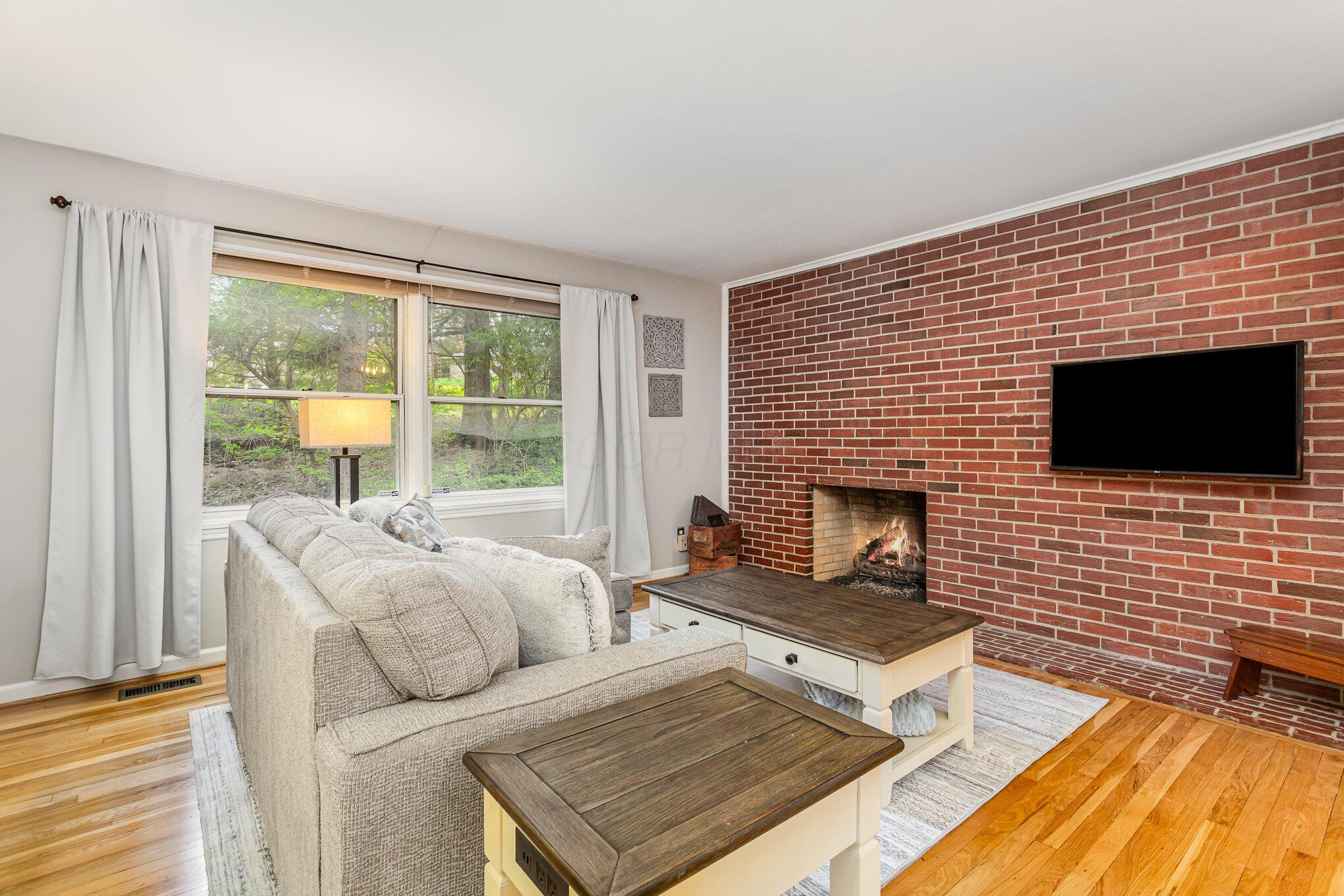 2615 Charing Road #B, Columbus, Ohio image 2