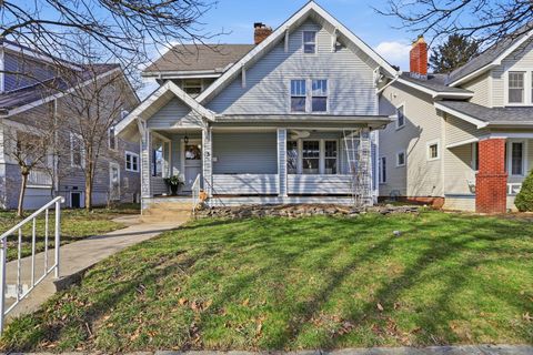 Photo of 1416 Inglis Avenue, Columbus, OH 43212 (MLS # 226007503)