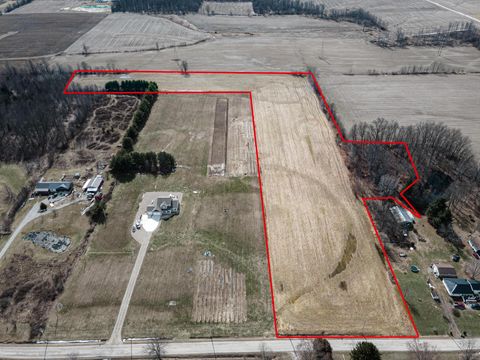Photo of 0 County Road 31, Galion, OH 44833 (MLS # 226005791)