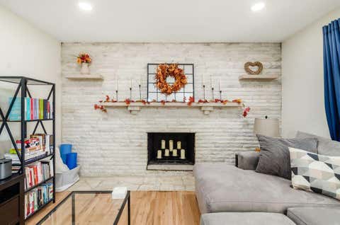 Tiny photo for 1656 Kenwick Road, Columbus, OH 43209 (MLS # 226030933)