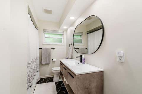 Tiny photo for 1656 Kenwick Road, Columbus, OH 43209 (MLS # 226030933)