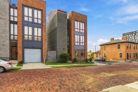 Tiny photo for 75 E Russell Street, Columbus, OH 43215 (MLS # 226035704)