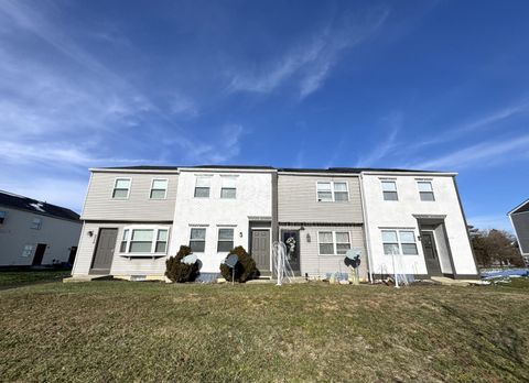 Photo of 2596 Sawbury Boulevard, Columbus, OH 43235 (MLS # 225046074)