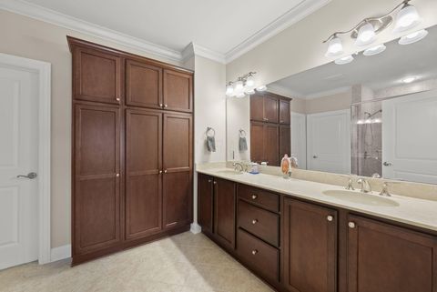 Tiny photo for 3175 Tremont Road 313 #313, Columbus, OH 43221 (MLS # 225045720)