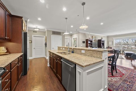 Tiny photo for 3175 Tremont Road 313 #313, Columbus, OH 43221 (MLS # 225045720)