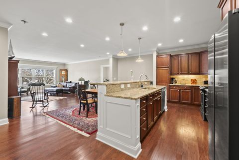 Tiny photo for 3175 Tremont Road 313 #313, Columbus, OH 43221 (MLS # 225045720)