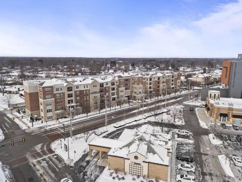 Tiny photo for 3175 Tremont Road 313 #313, Columbus, OH 43221 (MLS # 225045720)