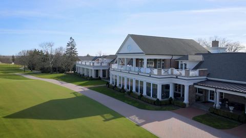 Tiny photo for 3175 Tremont Road 313 #313, Columbus, OH 43221 (MLS # 225045720)