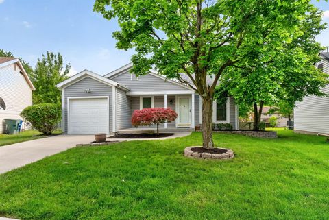 Photo of 3165 Heatherside Drive, Dublin, OH 43017 (MLS # 226016643)
