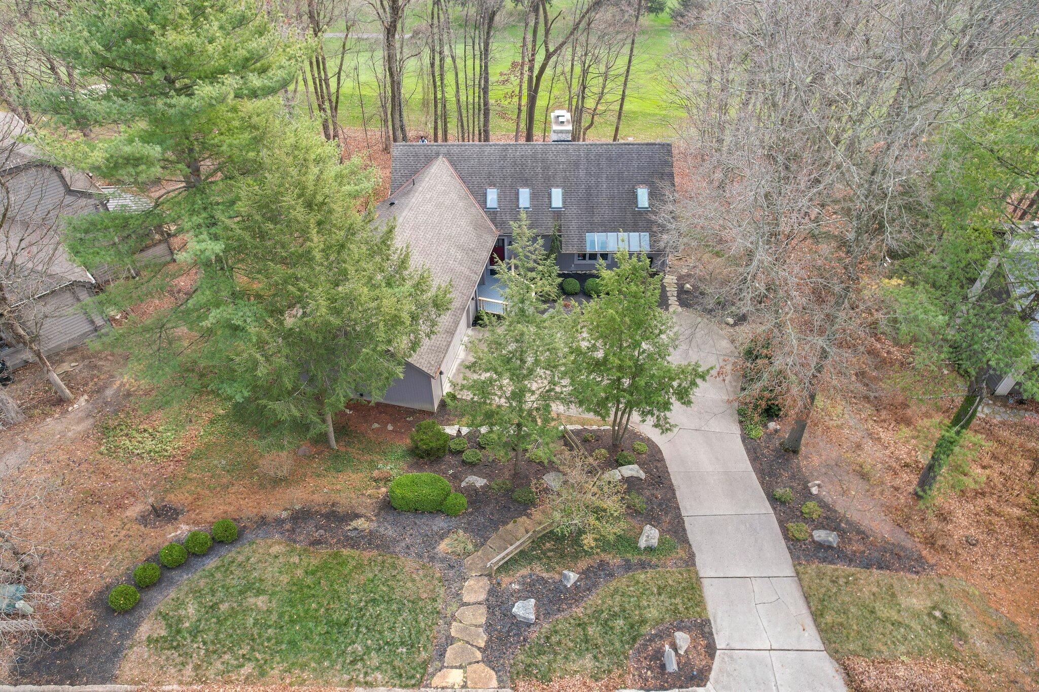 228 Pinehurst Drive, Granville, Ohio image 1