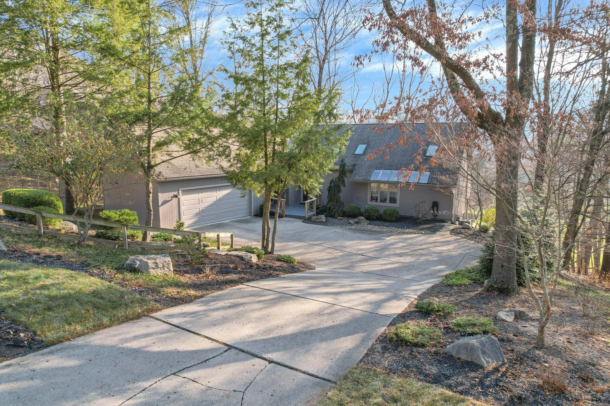 228 Pinehurst Drive, Granville, Ohio image 33