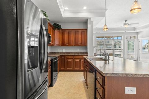 Tiny photo for 310 Stoneshire Loop, Pataskala, OH 43062 (MLS # 226000041)