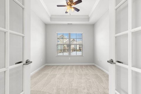 Tiny photo for 310 Stoneshire Loop, Pataskala, OH 43062 (MLS # 226000041)