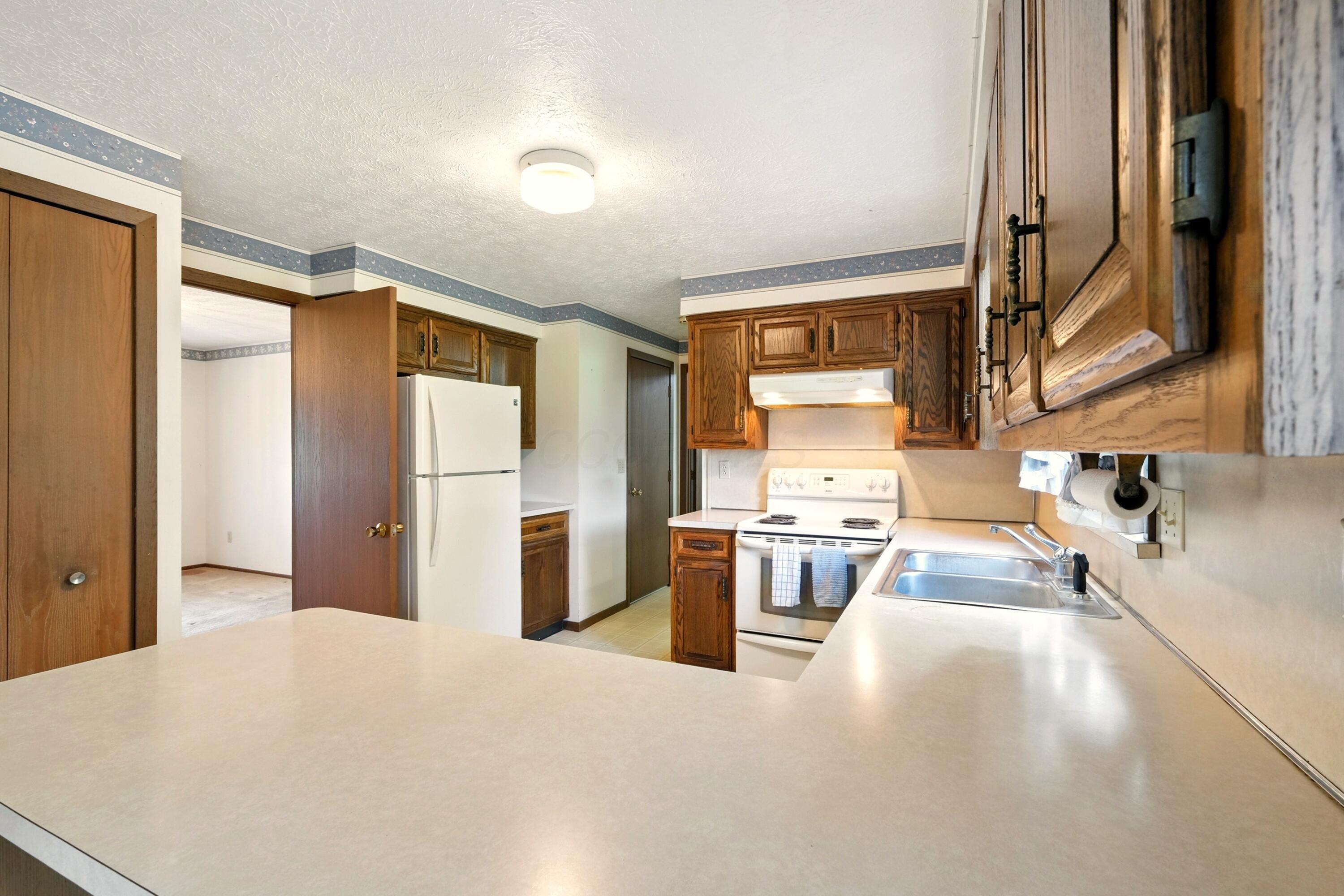 4299 Owl Creek Church Road, Mount Vernon, Ohio image 35