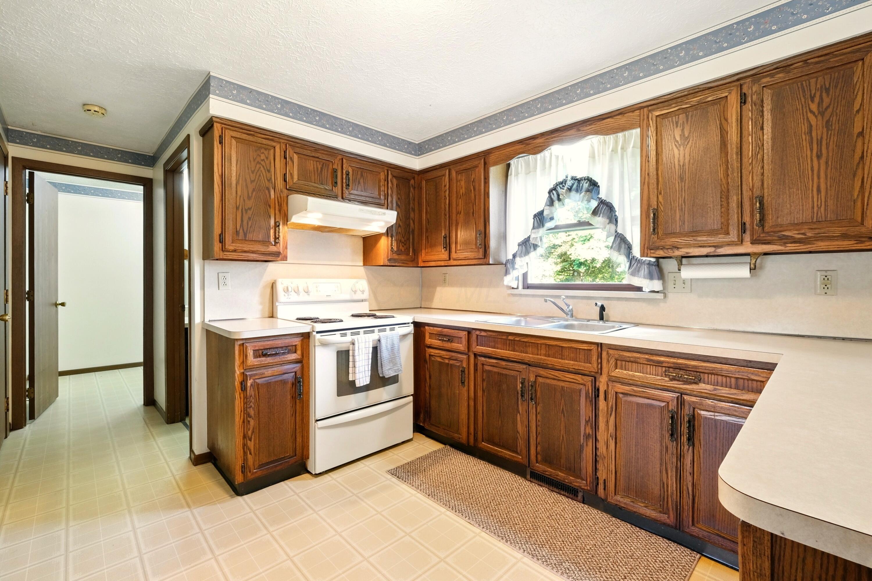 4299 Owl Creek Church Road, Mount Vernon, Ohio image 34